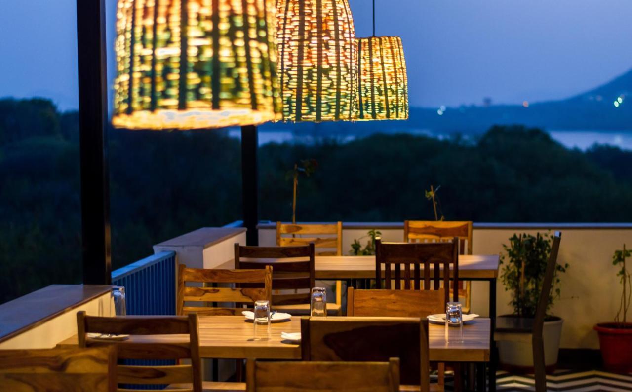 Casa Blanca Lakecity Udaipur Ngoại thất bức ảnh